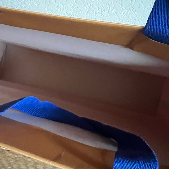 New Louis Vuitton shopping bag tote 15 x 9 x 5 - Picture 3 of 8